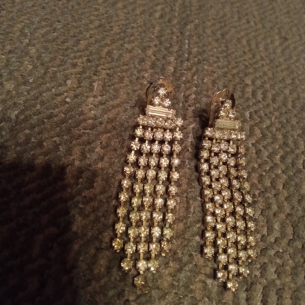 Rhinestone clip on dangling earrings